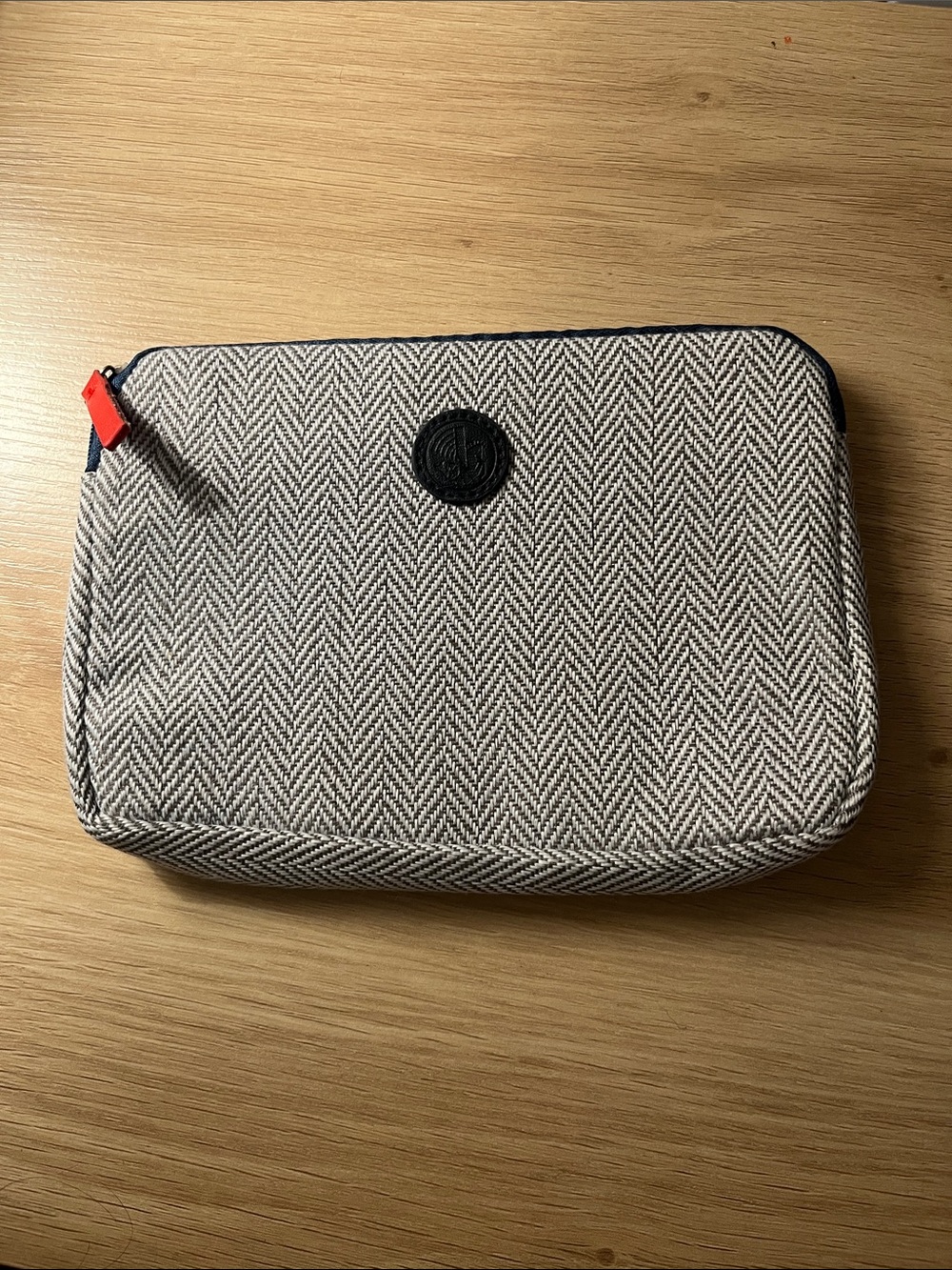 Air France Travel Amenity Kit Pouch Herringbone Zip Toiletry Bag NWOT
